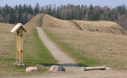 14_Bubiu piliakalnis.jpg